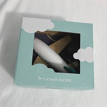 キャセイパシフィック航空　クッション(ユニフォームリサイクル) Upcycling merchandise | Cathay Pacific